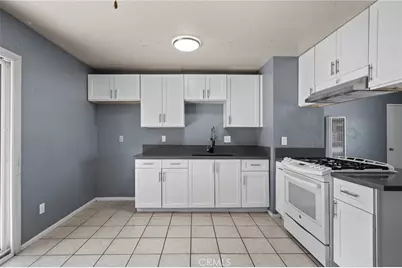 9891 3rd Avenue, Hesperia, CA 92345 - Photo 11