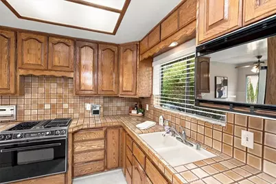 750 Arcadia Avenue #10, Arcadia, CA 91007 - Photo 7