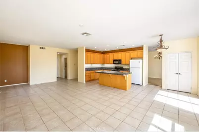1570 Thunderbird, Beaumont, CA 92223 - Photo 19