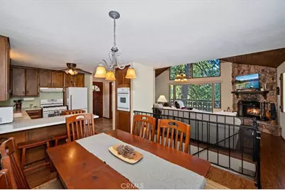28974 Potomac, Lake Arrowhead, CA 92352 - Photo 11