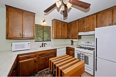 28974 Potomac, Lake Arrowhead, CA 92352 - Photo 13