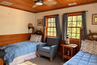29682 Hook Creek, Cedar Glen, CA 92321 - Photo 47