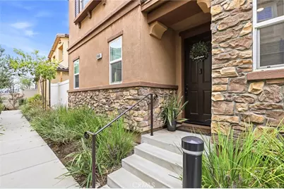 27464 Honeydew Court, Saugus, CA 91350 - Photo 1