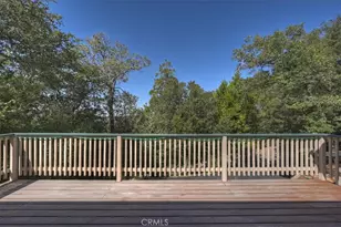 815 Chamois, Crestline, CA 92325 - Photo 33