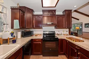 815 Chamois, Crestline, CA 92325 - Photo 19