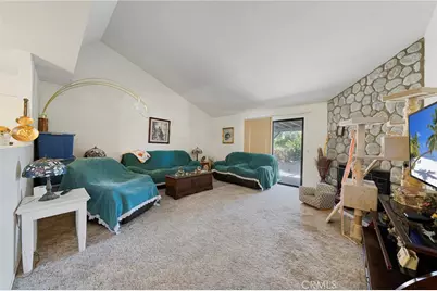 15225 Mesa Street, Hesperia, CA 92345 - Photo 7