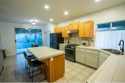 1755 Giverny Court, San Jacinto, CA 92583 - Photo 13