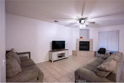 1755 Giverny Court, San Jacinto, CA 92583 - Photo 7