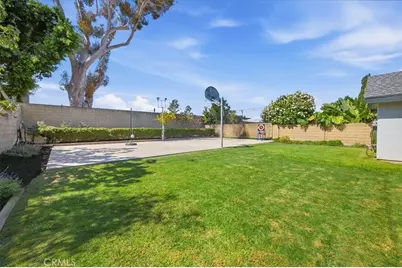 2232 Apple Tree, Tustin, CA 92780 - Photo 45