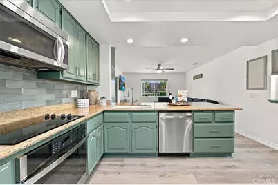 2232 Apple Tree, Tustin, CA 92780 - Photo 11