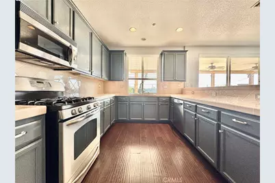 14619 Bison, Fontana, CA 92336 - Photo 23