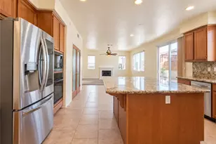 12643 Casa Bonita, Victorville, CA 92392 - Photo 11