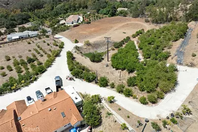 525 Stewart Canyon Road, Fallbrook, CA 92028 - Photo 3
