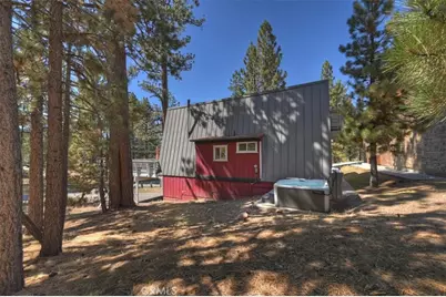 777 Iris, Big Bear Lake, CA 92315 - Photo 33