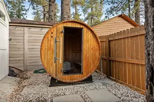 39298 Willow Landing Rd, Big Bear Lake, CA 92315 - Photo 43