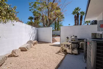 3495 E Loma Vista Circle, Palm Springs, CA 92264 - Photo 43