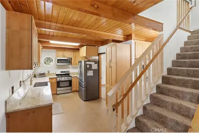 39196 Seminole Drive, Fawnskin, CA 92333 - Photo 11