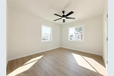 917 W 130th Street, Compton, CA 90222 - Photo 9