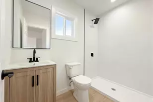 917 W 130th St, Compton, CA 90222 - Photo 19
