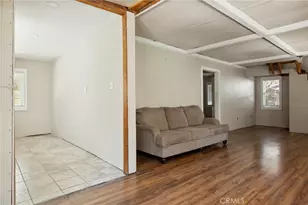 725 Golden, Lake Arrowhead, CA 92352 - Photo 5