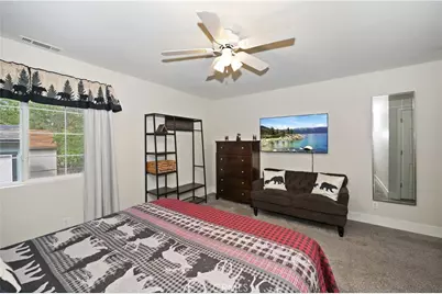 42824 Cedar Avenue, Big Bear Lake, CA 92315 - Photo 23