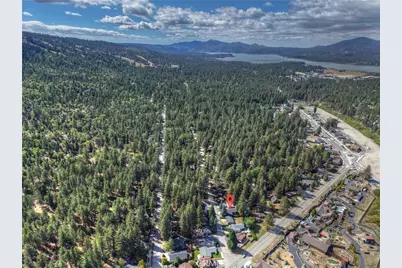 42824 Cedar Avenue, Big Bear Lake, CA 92315 - Photo 47