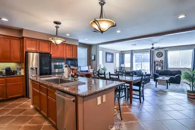 25072 Peppertree Court, Corona, CA 92883 - Photo 9