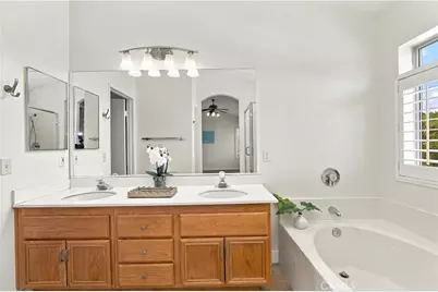 8850 Flintridge, Corona, CA 92883 - Photo 39