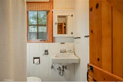 28772 Cedar, Lake Arrowhead, CA 92352 - Photo 21