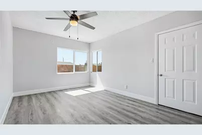 555 W Morgan, Rialto, CA 92376 - Photo 19