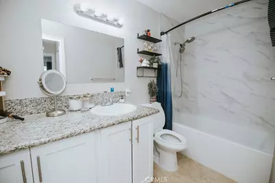 1554 Border #G, Corona, CA 92882 - Photo 5