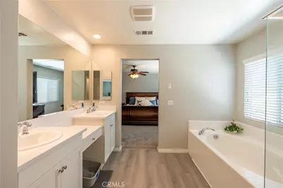 24560 Teakwood Court, Wildomar, CA 92595 - Photo 21