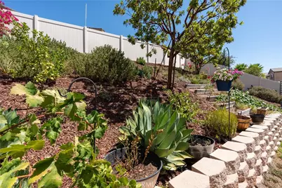 24560 Teakwood Court, Wildomar, CA 92595 - Photo 37
