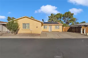25064 Avenida Laredo, Barstow, CA 92311 - Photo 1