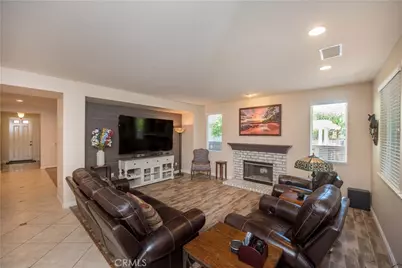 1330 Stuart Circle, Corona, CA 92882 - Photo 5