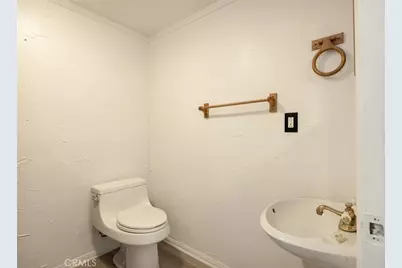 31603 Panorama Drive, Running Springs, CA 92382 - Photo 21