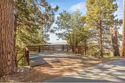 31603 Panorama Drive, Running Springs, CA 92382 - Photo 29