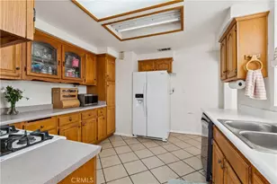 6925 Barton, San Bernardino, CA 92404 - Photo 9
