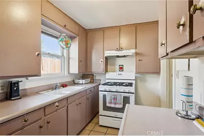 6925 Barton, San Bernardino, CA 92404 - Photo 31