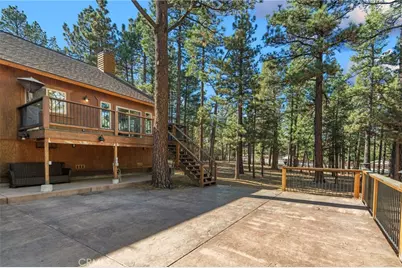 1520 Fallbrook Court, Big Bear City, CA 92314 - Photo 31