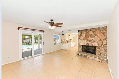 4376 Drury Court, Riverside, CA 92505 - Photo 9