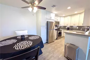 31200 Landau Blvd, Cathedral City, CA 92234 - Photo 9