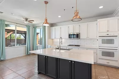 30546 Marlow Court, Murrieta, CA 92563 - Photo 23