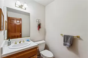 266 Eldorado Dr, Lake Arrowhead, CA 92352 - Photo 19