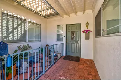2212 Hartford, Fullerton, CA 92831 - Photo 3