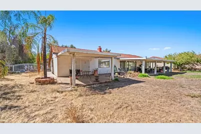 27062 Pam, Moreno Valley, CA 92555 - Photo 21