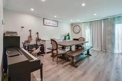 5556 E Vista Del Este, Anaheim, CA 92807 - Photo 9
