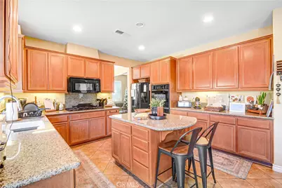 13474 Graystone, Victorville, CA 92394 - Photo 11