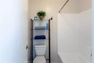 5050 Canyon Crest Dr, Riverside, CA 92507 - Photo 19