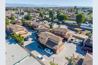 4802 Santa Ana, Bell Gardens, CA 90201 - Photo 5
